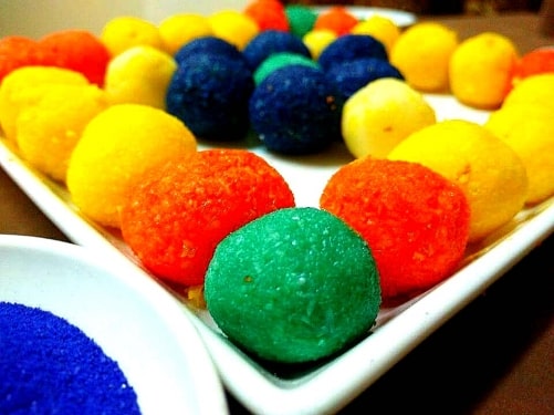 Colorful Holi Special Coconut Ladoo - Plattershare - Recipes, food stories and food lovers