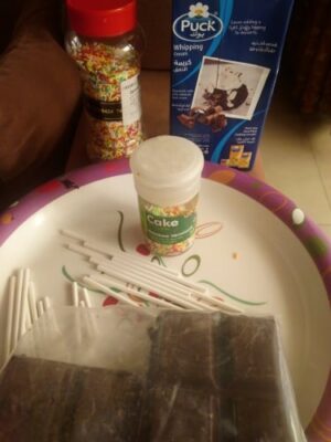 Delectable Chocolate Cake Pops: A Fun & Easy Treat for Kids - Plattershare - Recipes, food stories and food lovers Delectable Chocolate Cake Pops: A Fun & Easy Treat for Kids - Plattershare - Recipes, food stories and food lovers