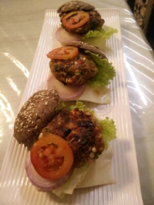 Ragi, Oat Buns With Sweet Potato, Plum Patty - Plattershare - Recipes, food stories and food enthusiasts