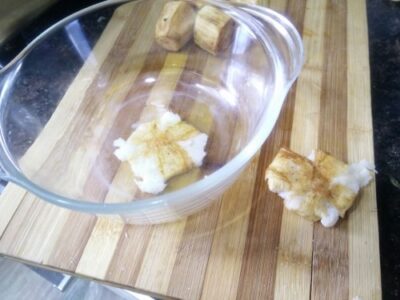 Crispy Banana Tostones: A Sweet and Savory Snack - Plattershare - Recipes, food stories and food lovers Crispy Banana Tostones: A Sweet and Savory Snack - Plattershare - Recipes, food stories and food lovers