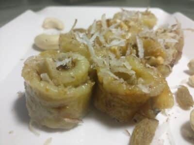 Banana Sweet Roll - Plattershare - Recipes, food stories and food enthusiasts