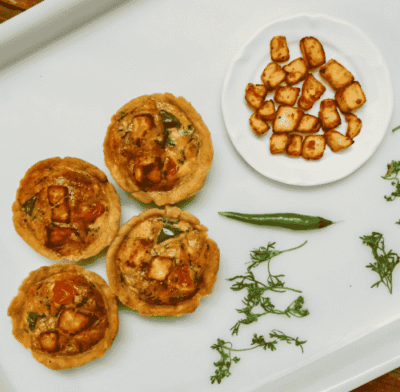 Tandoori Paneer Frittata Tartlets: A Flavorful Fusion Appetizer - Plattershare - Recipes, food stories and food lovers Tandoori Paneer Frittata Tartlets: A Flavorful Fusion Appetizer - Plattershare - Recipes, food stories and food lovers