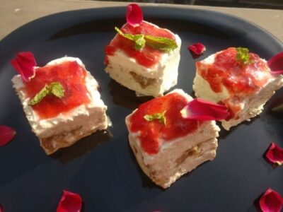 Paan Cheese Cake With Gulkand Jelly - Plattershare - Recipes, food stories and food enthusiasts