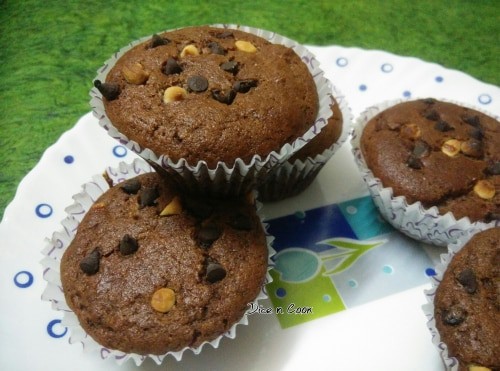 Triple Delight Banana Cup Cakes - Plattershare - Recipes, food stories and food lovers