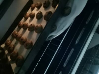 Healthy & Delicious: Eggless Whole Wheat Peanut Butter Chocolate Chip Cookies - Plattershare - Recipes, food stories and food lovers Healthy & Delicious: Eggless Whole Wheat Peanut Butter Chocolate Chip Cookies - Plattershare - Recipes, food stories and food lovers