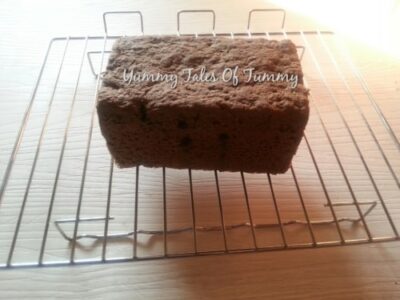 Moist & Delicious Eggless Apple Zucchini Chocolate Chip Bread - Plattershare - Recipes, food stories and food lovers Moist & Delicious Eggless Apple Zucchini Chocolate Chip Bread - Plattershare - Recipes, food stories and food lovers