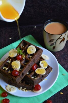 Easy Chocolate Waffles - Plattershare - Recipes, food stories and food lovers