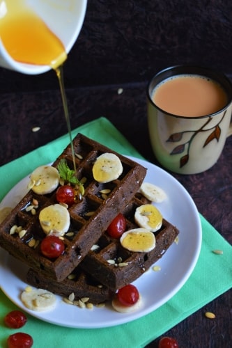 Easy Chocolate Waffles - Plattershare - Recipes, food stories and food enthusiasts