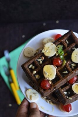 Healthy Chocolate Waffles (No Waffle Iron Required!) - Plattershare - Recipes, food stories and food lovers Healthy Chocolate Waffles (No Waffle Iron Required!) - Plattershare - Recipes, food stories and food lovers