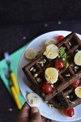Easy Chocolate Waffles - Plattershare - Recipes, food stories and food enthusiasts