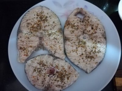 Grilled Seer Fish with Roasted Vegetables and Whole Grain Mustard Sauce - Plattershare - Recipes, food stories and food lovers Grilled Seer Fish with Roasted Vegetables and Whole Grain Mustard Sauce - Plattershare - Recipes, food stories and food lovers