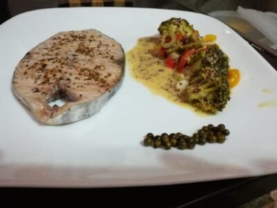 Grilled Seer Fish with Roasted Vegetables and Whole Grain Mustard Sauce - Plattershare - Recipes, food stories and food lovers Grilled Seer Fish with Roasted Vegetables and Whole Grain Mustard Sauce - Plattershare - Recipes, food stories and food lovers