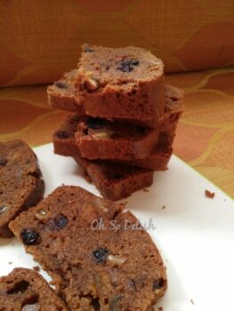 Chocolate Rich Fruit Cake - Plattershare - Recipes, food stories and food lovers