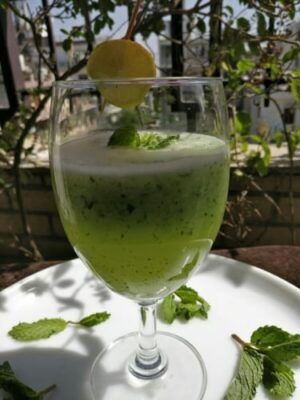 Cucumber Lemon Colada - Plattershare - Recipes, food stories and food enthusiasts