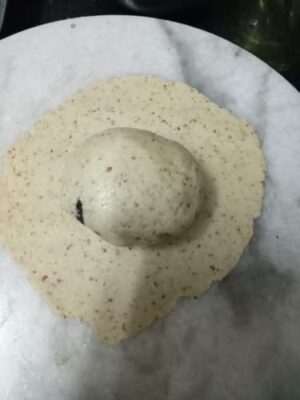 Healthy Chocolate-Stuffed Brioche Craquelin (Eggless) - Plattershare - Recipes, food stories and food lovers Healthy Chocolate-Stuffed Brioche Craquelin (Eggless) - Plattershare - Recipes, food stories and food lovers