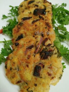 Baked Poha, Raw Banana And Potato Cutlet - Plattershare - Recipes, food stories and food lovers