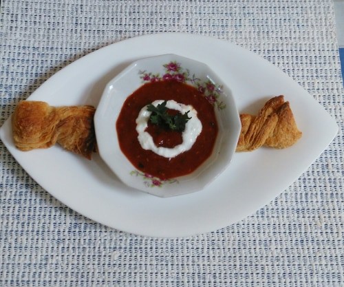 Tomato Garlic Soup - Plattershare - Recipes, Food Stories And Food Enthusiasts