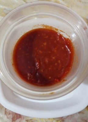 Vibrant Tomato Garlic Soup with a Touch of Cream and Cheese Straws - Plattershare - Recipes, food stories and food lovers Vibrant Tomato Garlic Soup with a Touch of Cream and Cheese Straws - Plattershare - Recipes, food stories and food lovers