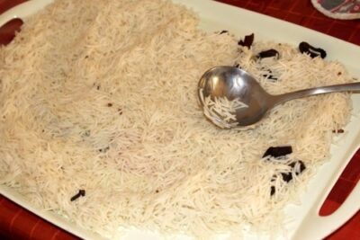Fragrant Nawabi Tarkari Biryani: A Vegetarian Mughal Feast - Plattershare - Recipes, food stories and food lovers Fragrant Nawabi Tarkari Biryani: A Vegetarian Mughal Feast - Plattershare - Recipes, food stories and food lovers