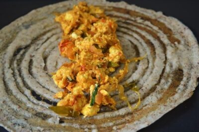 Crispy Paneer Masala Dosa: A Fusion of North & South Indian Flavors - Plattershare - Recipes, food stories and food lovers Crispy Paneer Masala Dosa: A Fusion of North & South Indian Flavors - Plattershare - Recipes, food stories and food lovers