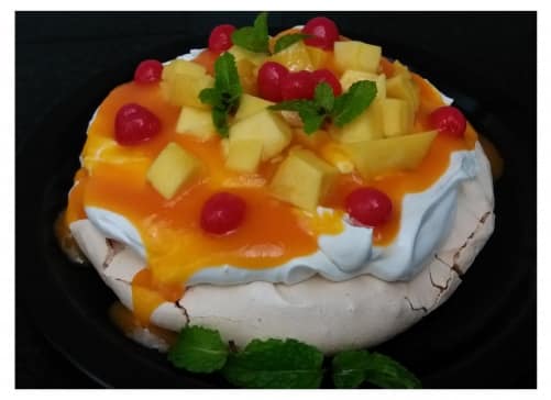 Mango Pavlova - Plattershare - Recipes, food stories and food lovers