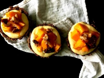 Honey Saffron Pears With Labna ! - Plattershare - Recipes, food stories and food enthusiasts