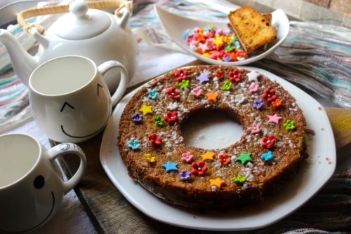 Banana Sponge Ring Cake - Plattershare - Recipes, food stories and food lovers