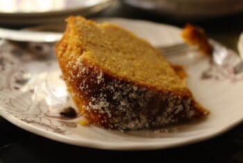 Indonesian Spice Cake - Plattershare - Recipes, food stories and food lovers