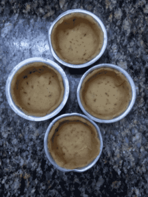 Baked Dal Pakwan Cuppies: A Healthy Twist on a Sindhi Classic - Plattershare - Recipes, food stories and food lovers Baked Dal Pakwan Cuppies: A Healthy Twist on a Sindhi Classic - Plattershare - Recipes, food stories and food lovers