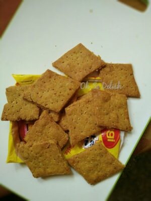 Crispy Savory Maggi Crackers: A Unique Twist on Instant Noodles - Plattershare - Recipes, food stories and food lovers Crispy Savory Maggi Crackers: A Unique Twist on Instant Noodles - Plattershare - Recipes, food stories and food lovers