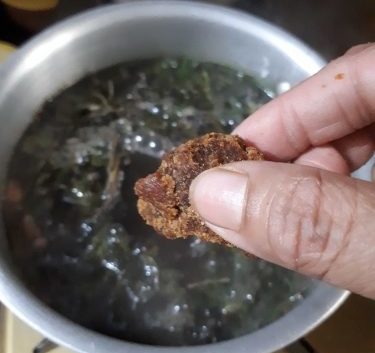 Invigorating Morning Potion: A Ginger, Basil, and Jaggery Infusion - Plattershare - Recipes, food stories and food lovers Invigorating Morning Potion: A Ginger, Basil, and Jaggery Infusion - Plattershare - Recipes, food stories and food lovers
