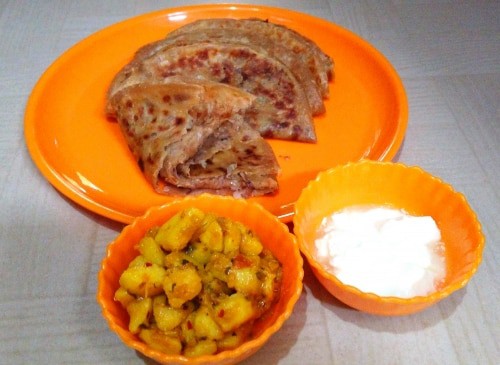 Onion Paratha - Plattershare - Recipes, food stories and food enthusiasts