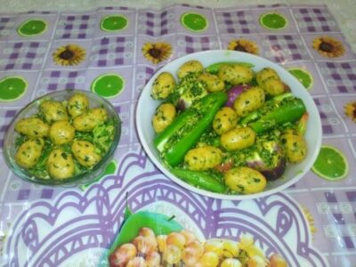 Quick & Easy Microwave Undhiyu (Gujarati Mixed Vegetable Curry) - Plattershare - Recipes, food stories and food lovers Quick & Easy Microwave Undhiyu (Gujarati Mixed Vegetable Curry) - Plattershare - Recipes, food stories and food lovers
