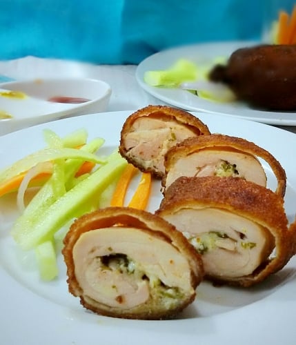 Cheesy Chicken Ala Kiev - Plattershare - Recipes, food stories and food lovers