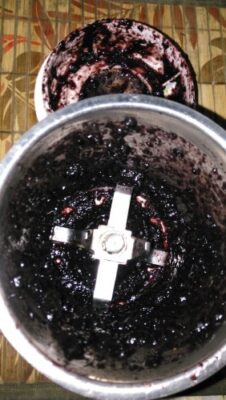 Healthy 4-Ingredient Blueberry Frozen Yogurt - Plattershare - Recipes, food stories and food lovers Healthy 4-Ingredient Blueberry Frozen Yogurt - Plattershare - Recipes, food stories and food lovers