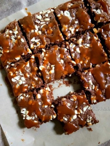 Snicker Brownies - Plattershare - Recipes, Food Stories And Food Enthusiasts