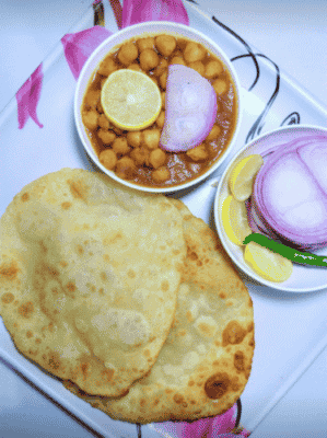 Dahi Batata Puri - Plattershare - Recipes, food stories and food enthusiasts