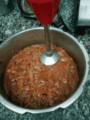 Irresistible Chole Bhature: A Crispy, Flavorful North Indian Delight - Plattershare - Recipes, food stories and food lovers Irresistible Chole Bhature: A Crispy, Flavorful North Indian Delight - Plattershare - Recipes, food stories and food lovers
