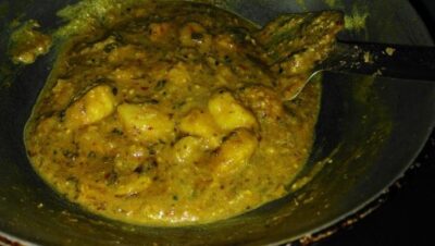 Spicy Masala Arbi (Taro Root) with Aromatic Spices - Plattershare - Recipes, food stories and food lovers Spicy Masala Arbi (Taro Root) with Aromatic Spices - Plattershare - Recipes, food stories and food lovers