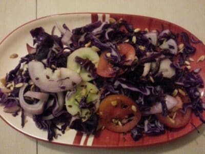Red Cabbage Salad - Plattershare - Recipes, food stories and food lovers