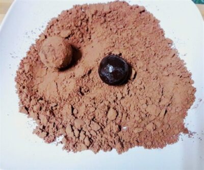 Chocolate Truffles With Condensed Milk - Plattershare - Recipes, food stories and food lovers Chocolate Truffles With Condensed Milk - Plattershare - Recipes, food stories and food lovers