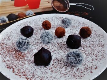Chocolate Truffles With Condensed Milk - Plattershare - Recipes, food stories and food lovers