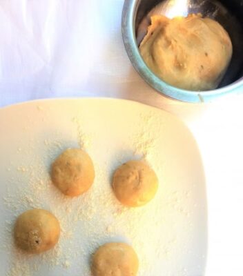 Mangalore Banana Buns: Sweet & Fluffy South Indian Treats - Plattershare - Recipes, food stories and food lovers Mangalore Banana Buns: Sweet & Fluffy South Indian Treats - Plattershare - Recipes, food stories and food lovers