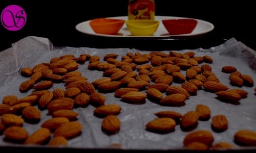 How To Make Quick And Easy Honey Glazed Almonds - Plattershare - Recipes, food stories and food enthusiasts