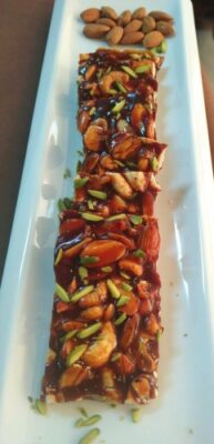Dry Fruit Chikki - Plattershare - Recipes, Food Stories And Food Enthusiasts