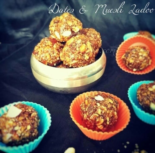 How To Make Ladoos With 2 Ingredients / Dates & Muesli Ladoo - Plattershare - Recipes, food stories and food enthusiasts