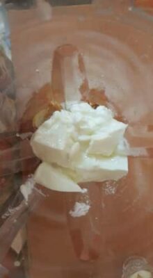 Healthy Yogurt & Date Delight: A Naturally Sweet Treat - Plattershare - Recipes, food stories and food lovers Healthy Yogurt & Date Delight: A Naturally Sweet Treat - Plattershare - Recipes, food stories and food lovers