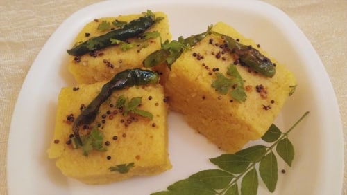 Khatta Meetha Dhokla Recipe - Plattershare - Recipes, food stories and food lovers