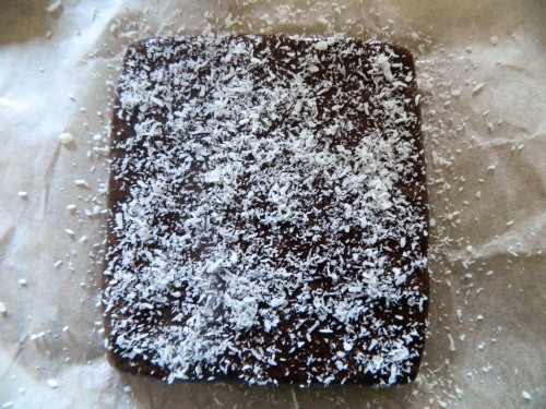 Honey Almond Chocolate Fudge - Plattershare - Recipes, Food Stories And Food Enthusiasts