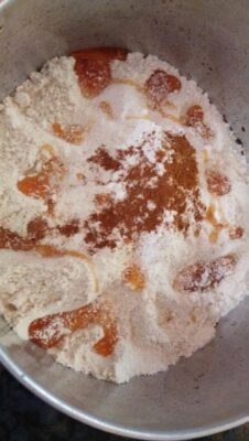 Wholesome Honey Whole Wheat Loaf: A Healthy Treat for All - Plattershare - Recipes, food stories and food lovers Wholesome Honey Whole Wheat Loaf: A Healthy Treat for All - Plattershare - Recipes, food stories and food lovers